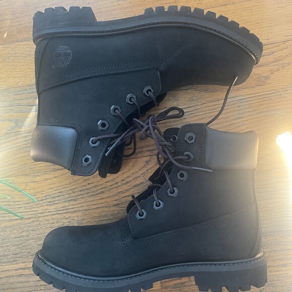 Timberland Premium 6-Inch Waterproof Boots in Black Nubuck Size 6 - Picture 4 of 9